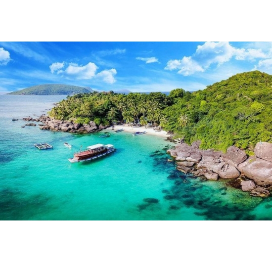 CẦN BÁN KHÁCH SẠN - CÔN ĐẢO - BÀ RỊA VŨNG TÀU .